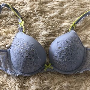 VICTORIAS SECRET DREAM ANGELS PUSH UP 34C bra